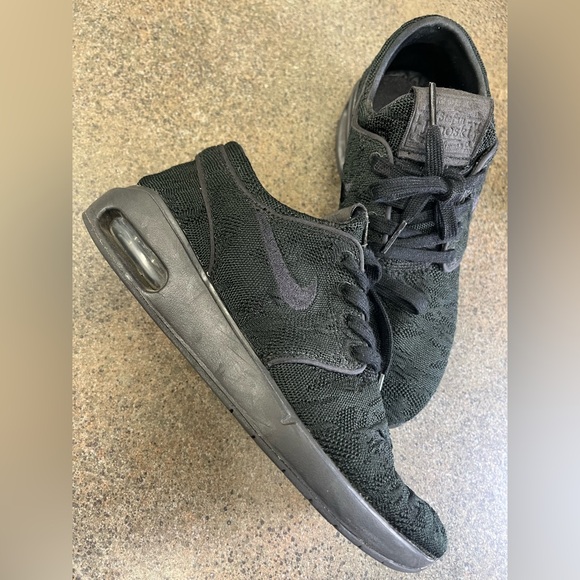 Nike SB Air Max Janoski 2 - Black - Women’s 6.5/Men’s 5 - Picture 1 of 5